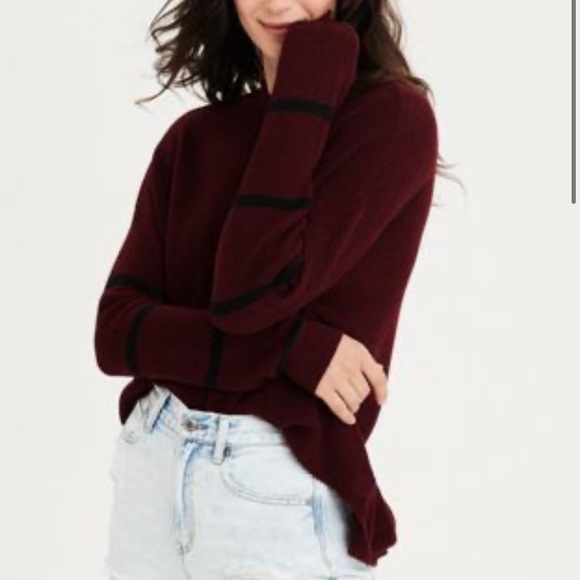 American Eagle Outfitters Sweaters - American eagle mock neck sweater